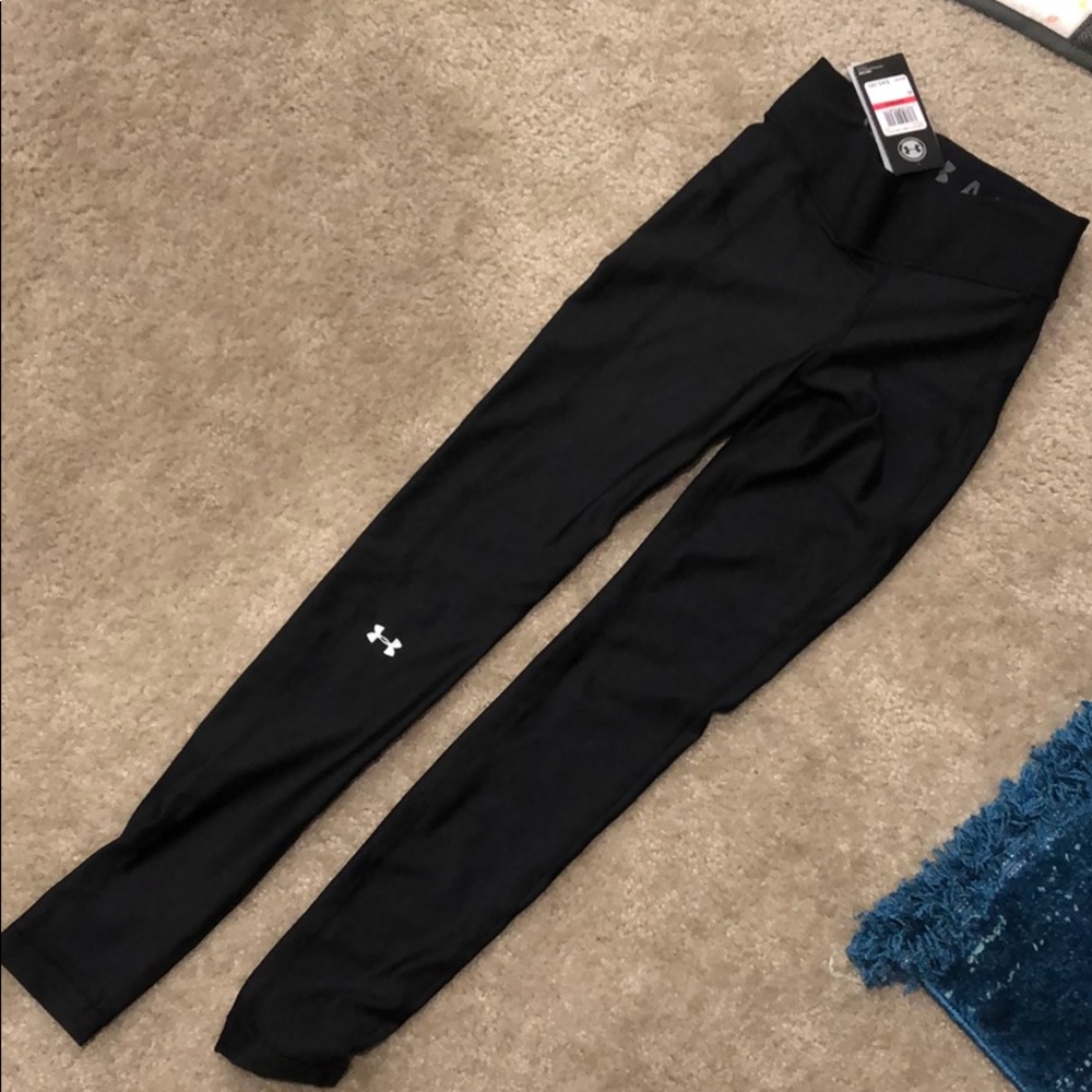 Under armour brand new legging Size XS